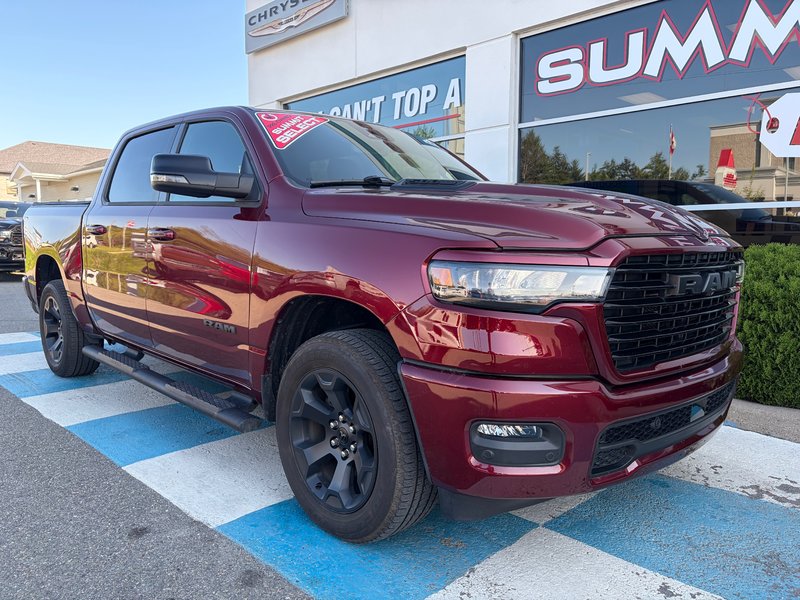 2025 Ram 1500 SPORT LIKE NEW WITH BIG SAVINGS! 3.0L HURRICANE SPORT.