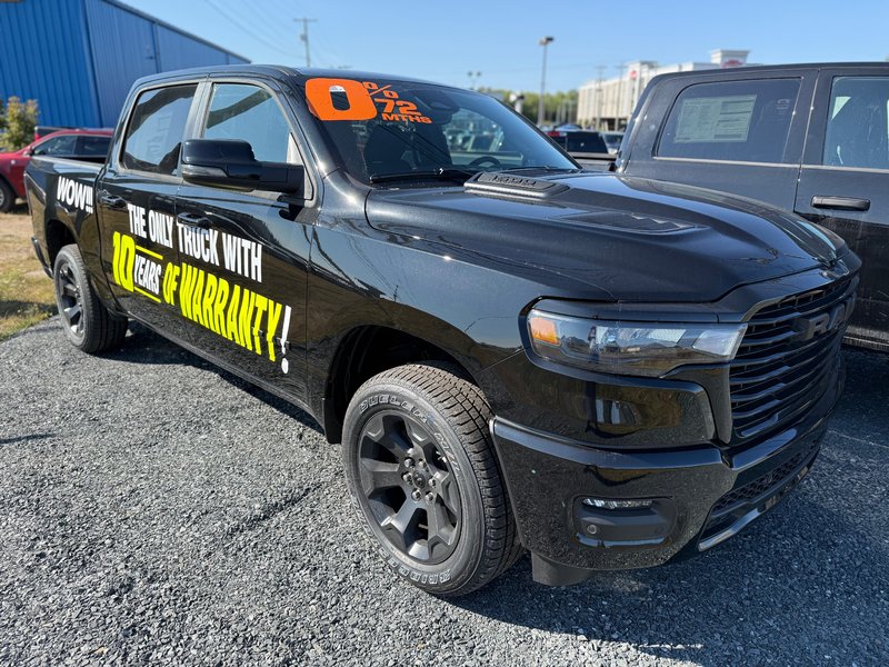 2026 Ram 1500 SPORT