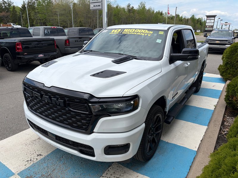 2026 Ram 1500 SPORT