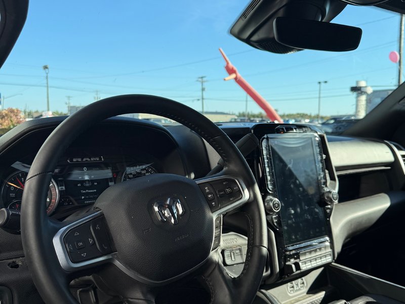2024 Ram 2500 BIG HORN Local one owner trade!