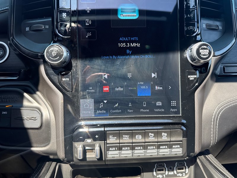 2024 Ram 2500 Limited mega cab Make a cab with Ram box upgraded audio 360 cameras advanced safety groups sunroof