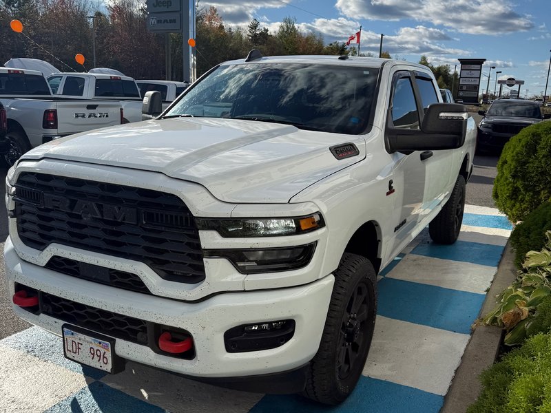2025 Ram 2500 BIG HORN NIGHT EDITION! OVER $100,000 NEW!