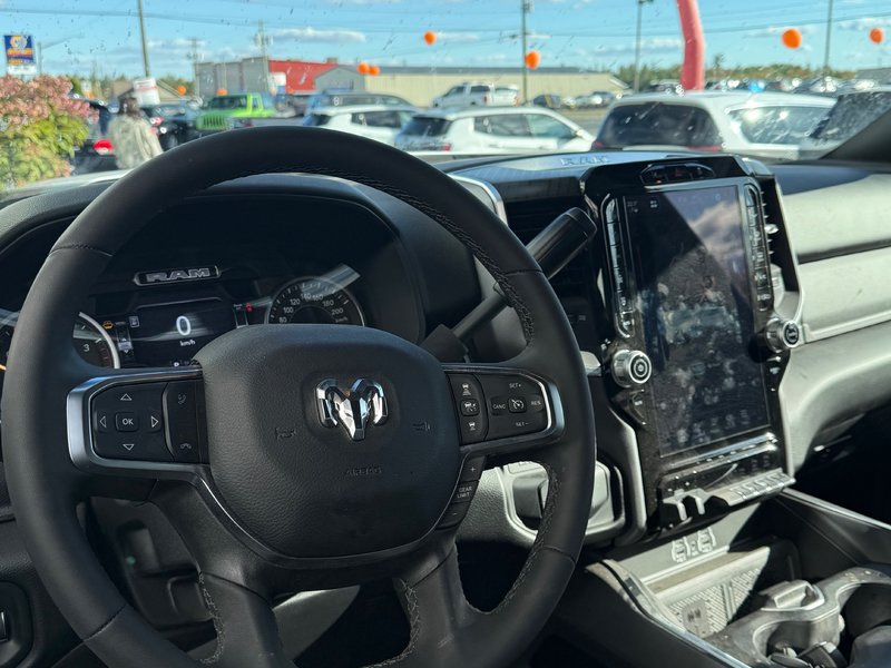 2025 Ram 2500 BIG HORN NIGHT EDITION! OVER $100,000 NEW!
