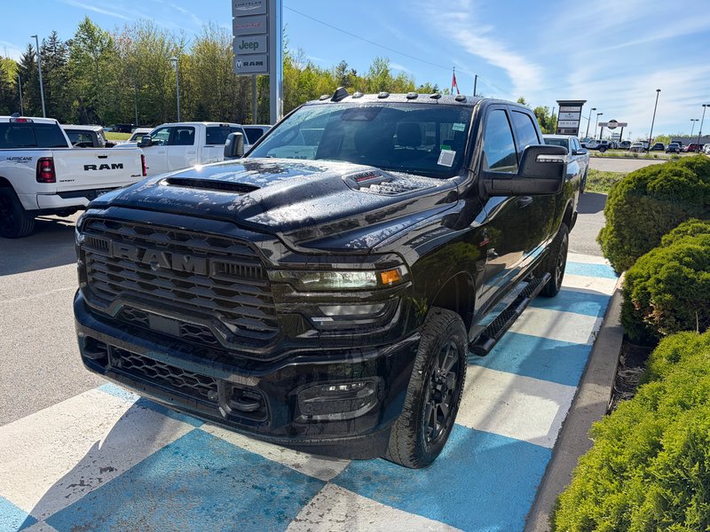 2026 Ram 2500 BLACK EXPRESS