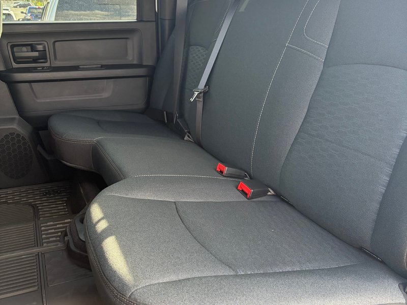 2026 Ram 2500 BLACK EXPRESS
