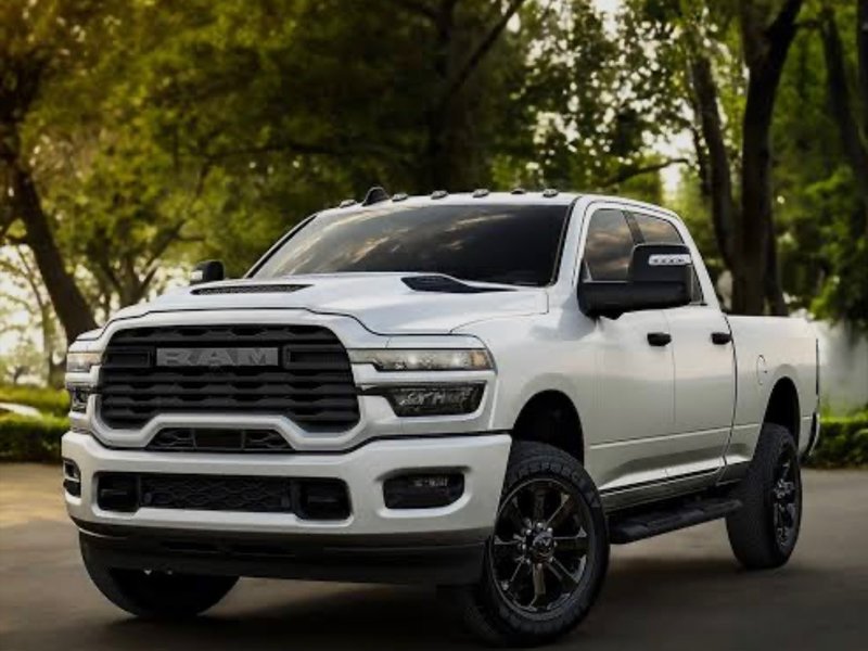 2026 Ram 2500 BLACK EXPRESS