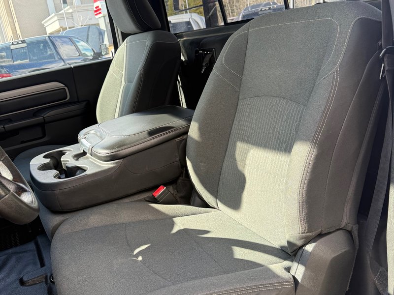 2022 Ram 3500 TRADESMAN