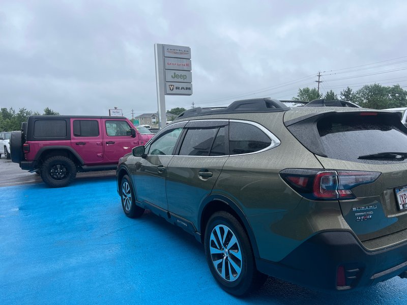 2021 Subaru Outback Touring