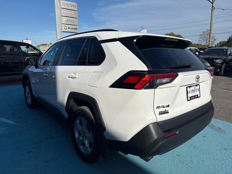 2021 Toyota RAV4 XLE With sun and sound group