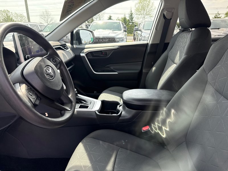 2023 Toyota RAV4 LE AWD