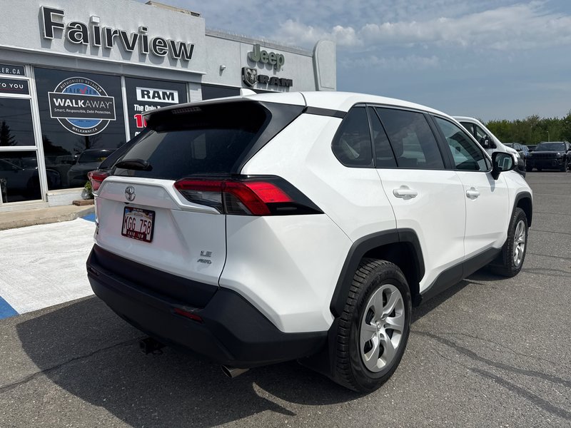 2023 Toyota RAV4 LE AWD