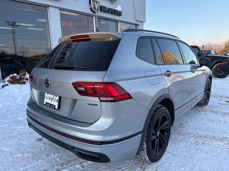 2023 Volkswagen Tiguan Comfortline R-Line Black Edition