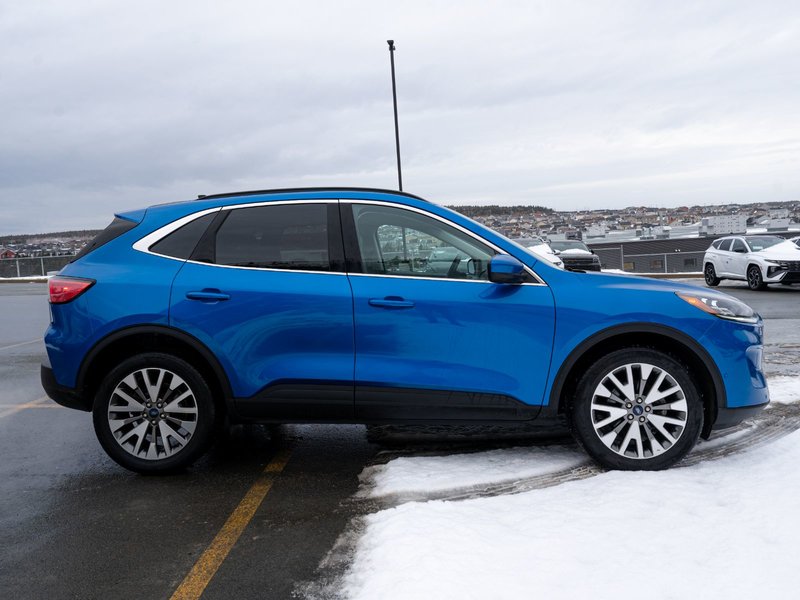 2021 Ford Escape Titanium