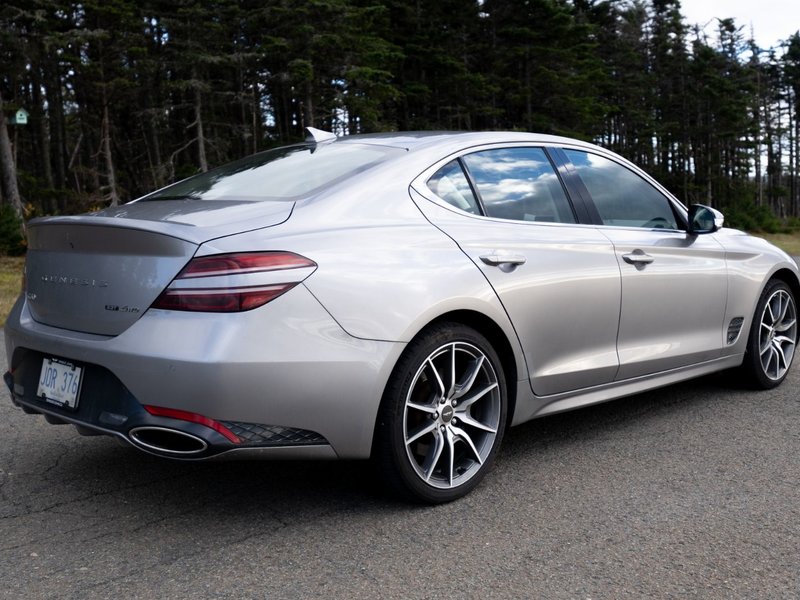 2022 GENESIS G70 3.3T Advanced