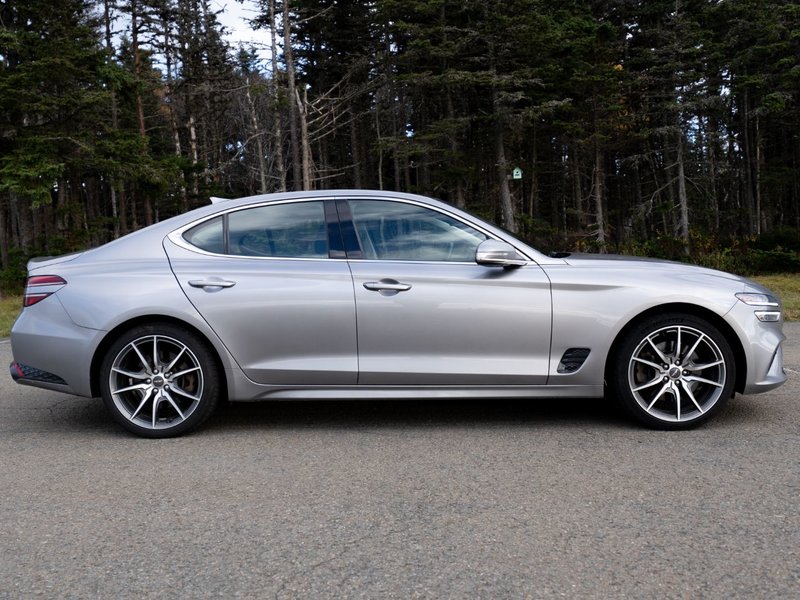 2022 GENESIS G70 3.3T Advanced