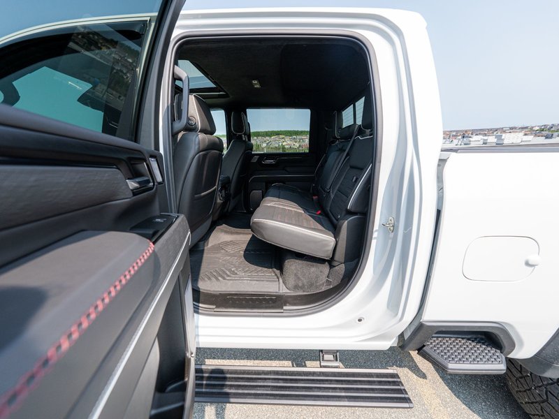2024 GMC Sierra 2500HD AT4X
