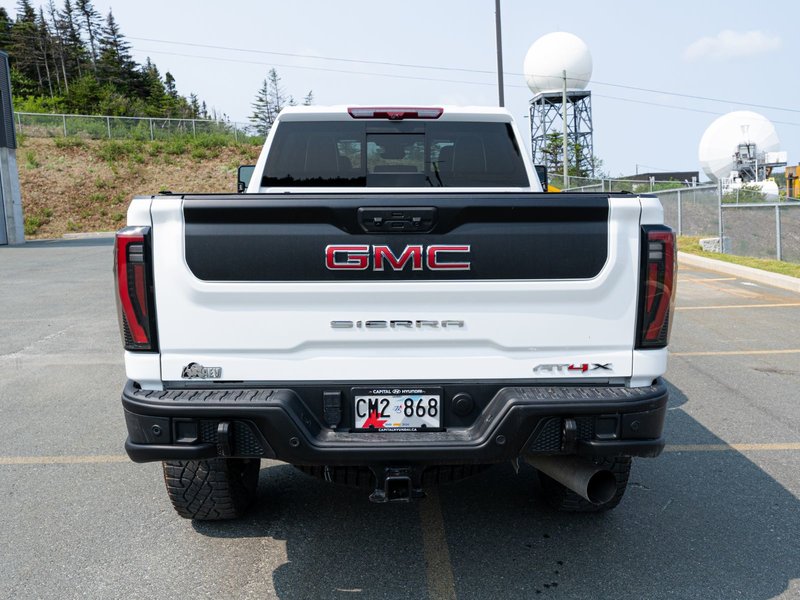 2024 GMC Sierra 2500HD AT4X
