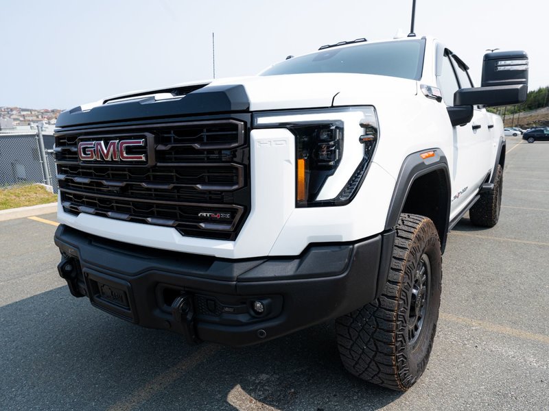 2024 GMC Sierra 2500HD AT4X