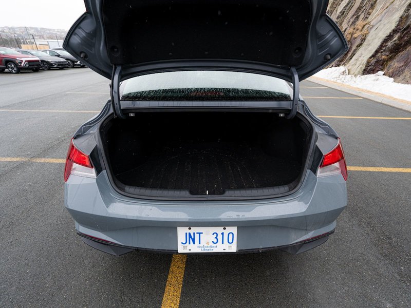 2021 Hyundai Elantra Preferred