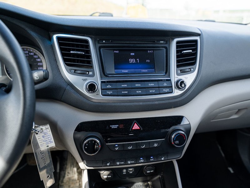 2016 Hyundai Tucson Base