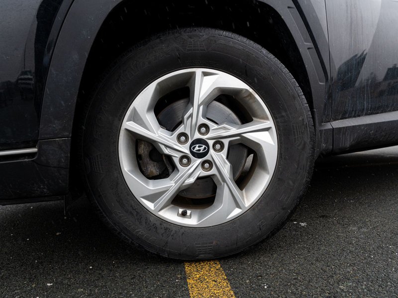 2022 Hyundai Tucson Essential