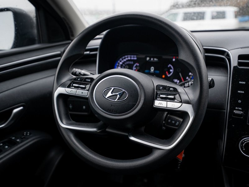 2022 Hyundai Tucson Essential
