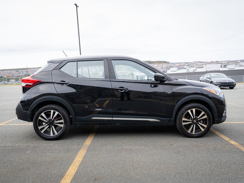2019 Nissan Kicks SR