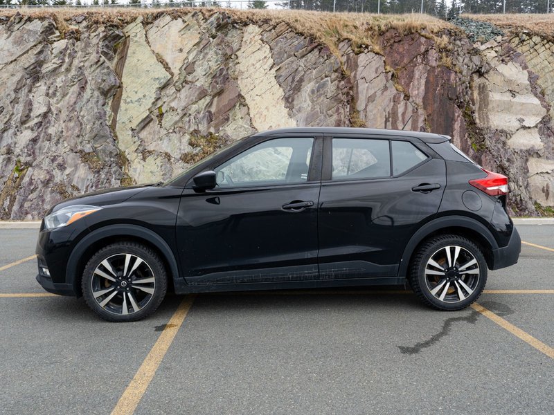 2020 Nissan Kicks SV