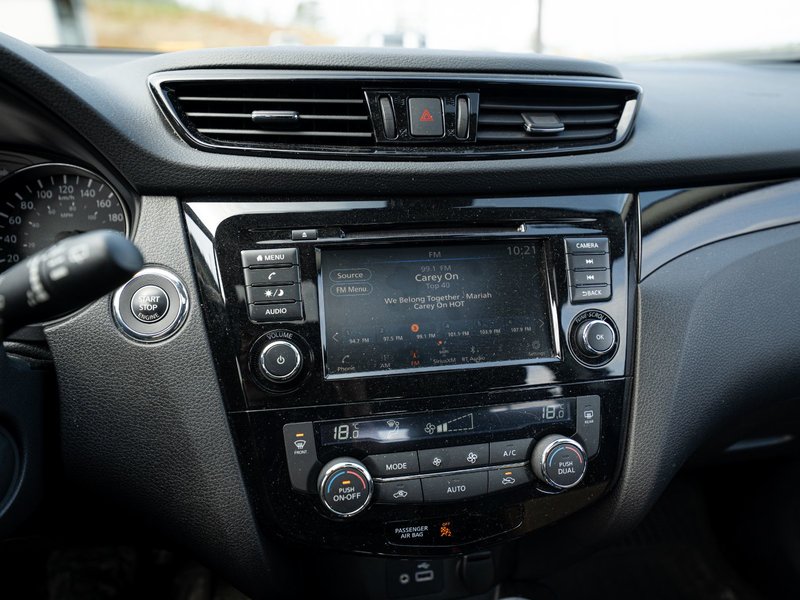 2022 Nissan Qashqai SV