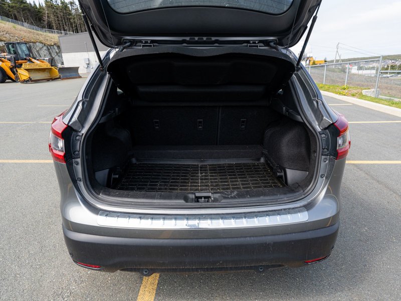 2022 Nissan Qashqai SV