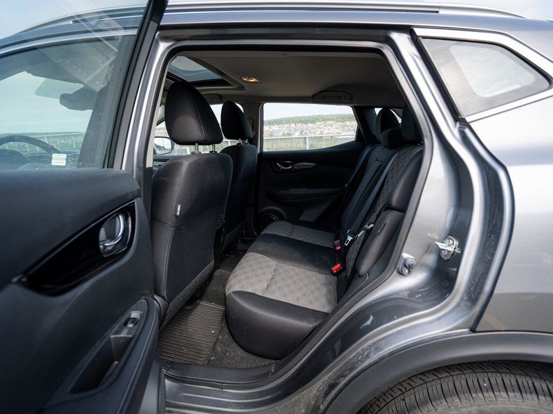 2022 Nissan Qashqai SV