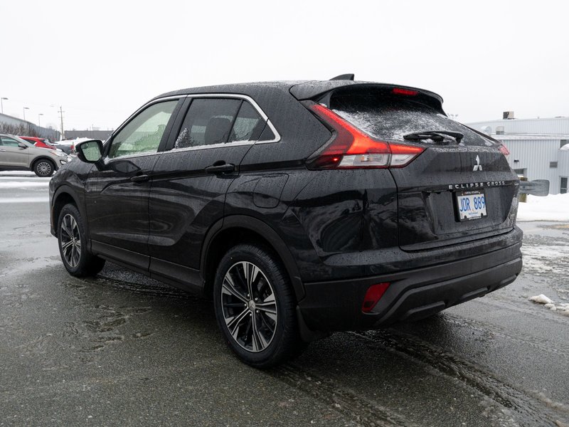 2022 Mitsubishi ECLIPSE CROSS ES