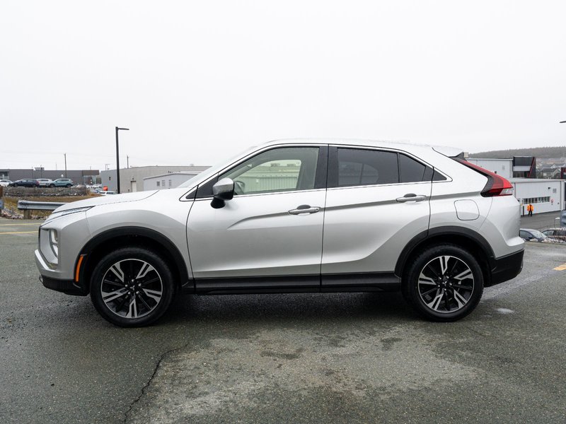 2024 Mitsubishi ECLIPSE CROSS ES