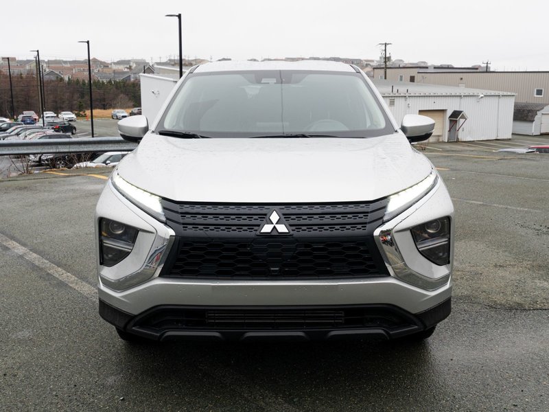 2024 Mitsubishi ECLIPSE CROSS ES
