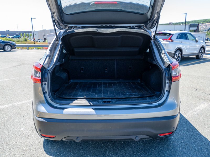 2022 Nissan Qashqai SL