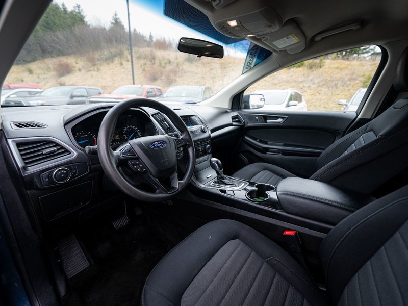 2018 Ford Edge SE