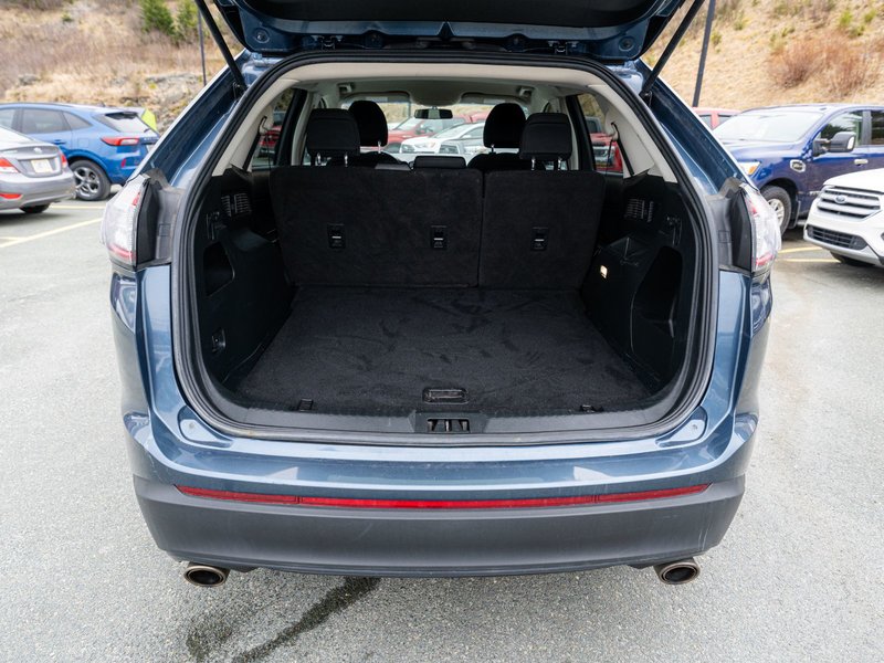 2018 Ford Edge SE