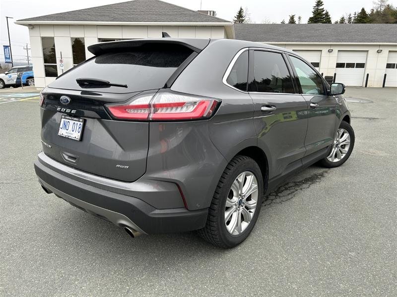 2021 Ford Edge Titanium