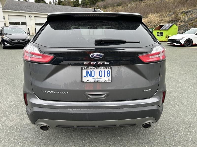 2021 Ford Edge Titanium