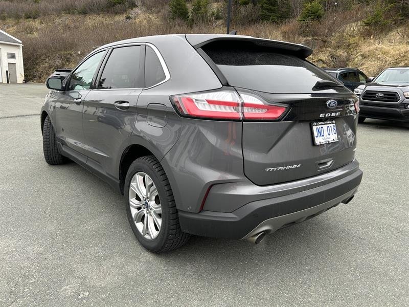 2021 Ford Edge Titanium