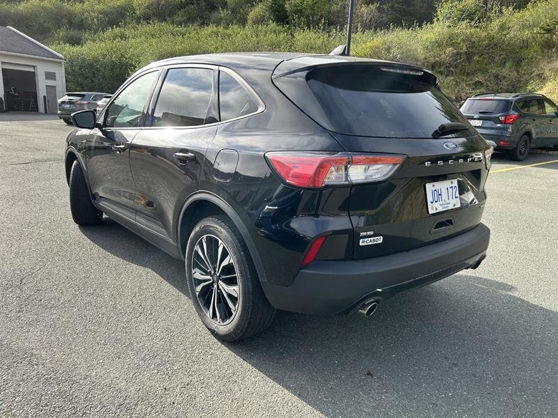 2021 Ford Escape SE