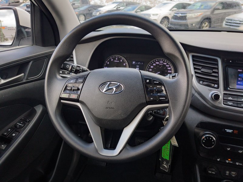 2018 Hyundai Tucson FWD 2.0L Base