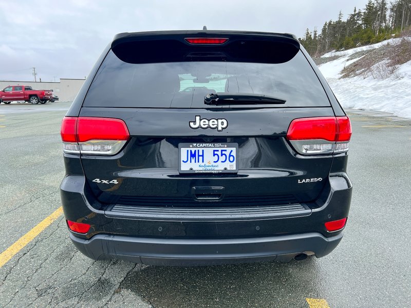 2019 Jeep Grand Cherokee Laredo E