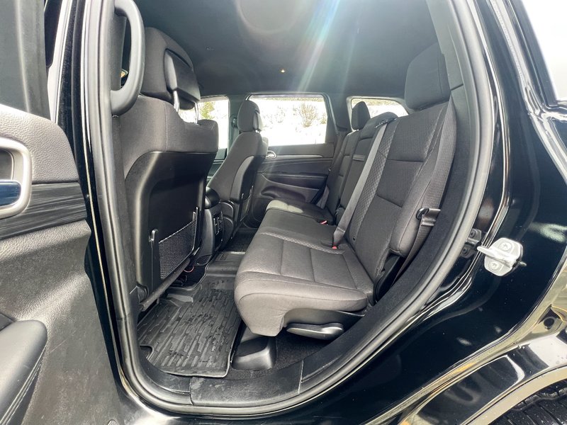 2019 Jeep Grand Cherokee Laredo E