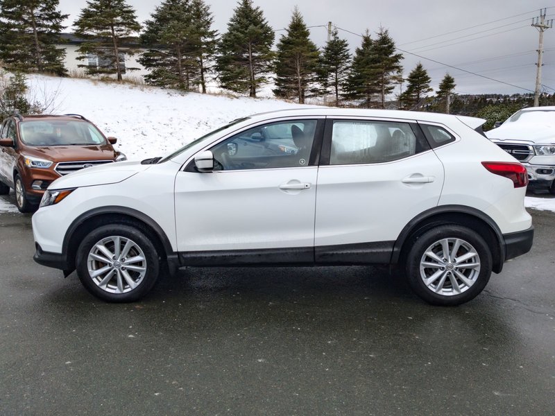 2018 Nissan Qashqai S