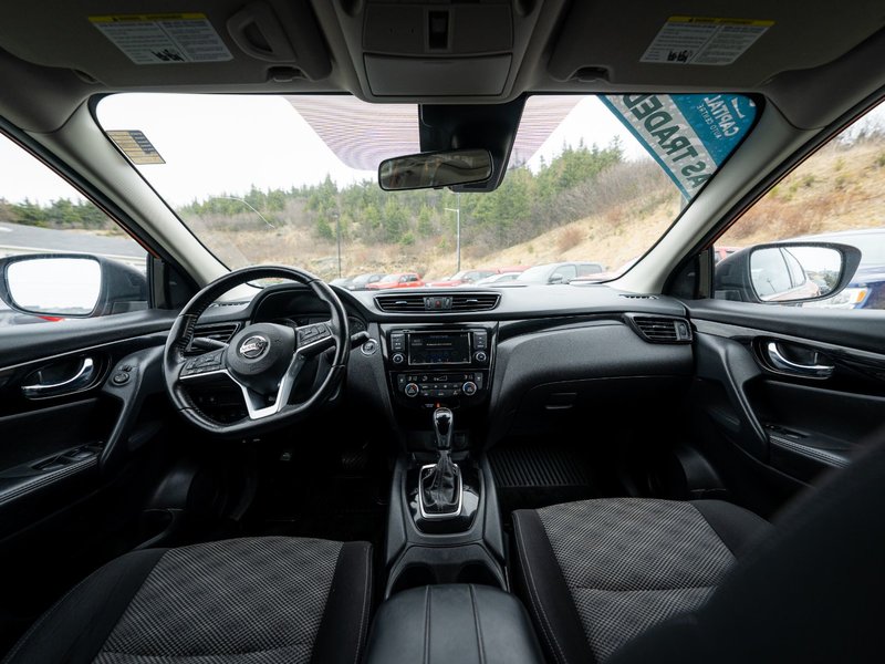 2020 Nissan Qashqai SV