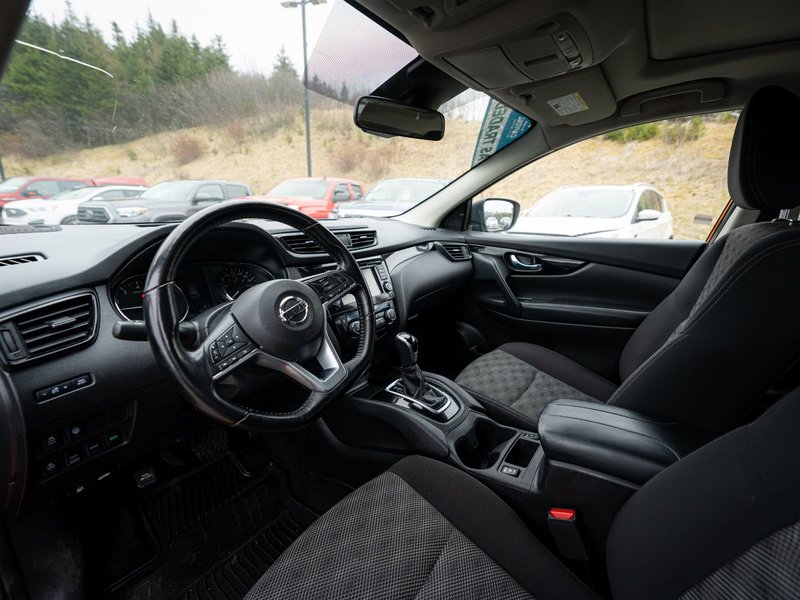 2020 Nissan Qashqai SV