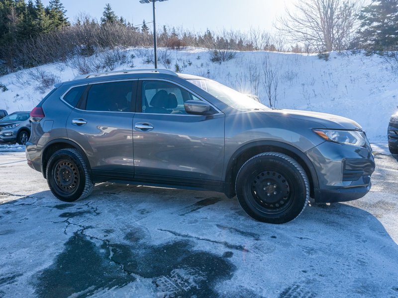 2020 Nissan Rogue S