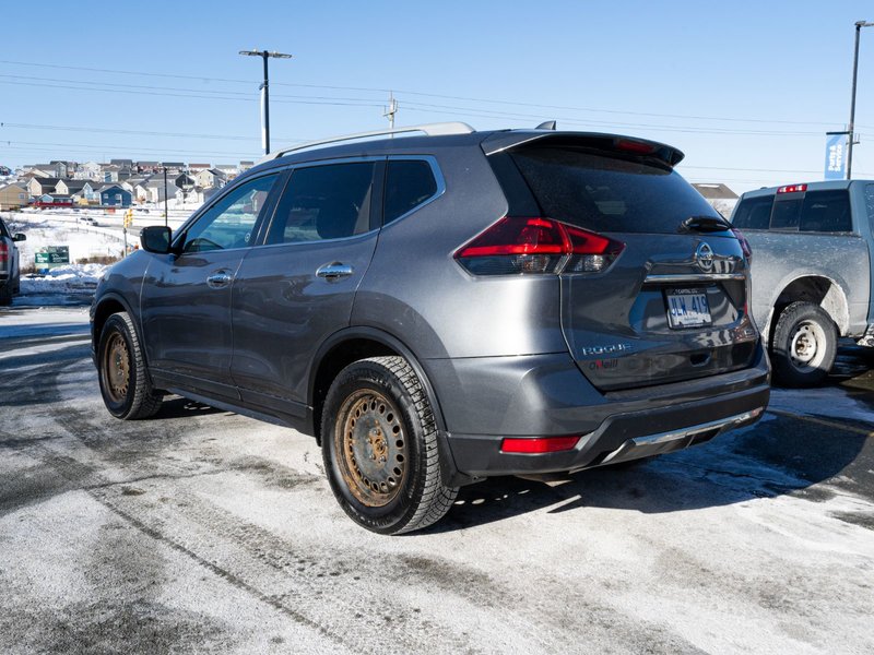 2020 Nissan Rogue S