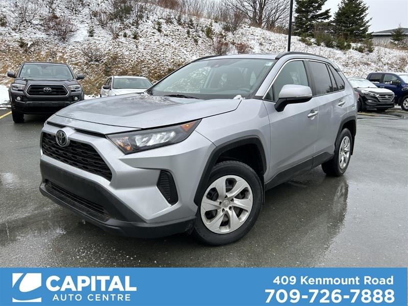 2020 Toyota RAV4 LE